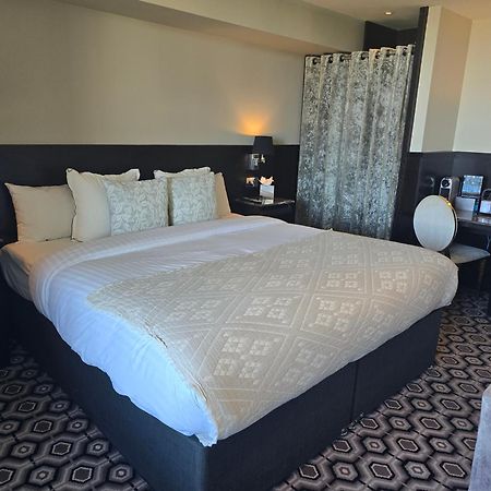 The Vincent Hotel Southport Esterno foto