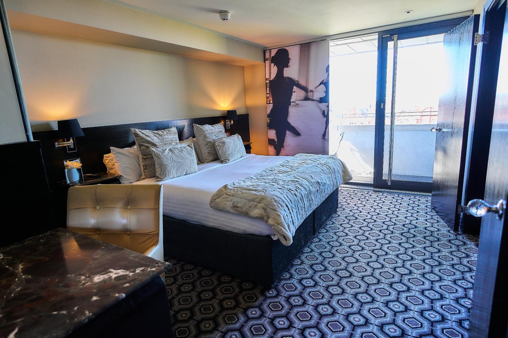The Vincent Hotel Southport Esterno foto